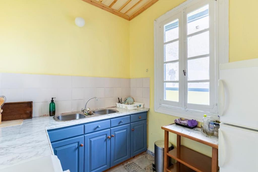 Traditional House At Koroni Near Beach Exterior foto